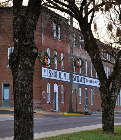 Missouri Meerschaum Corn Cob Pipe Museum and Retail Shoppe